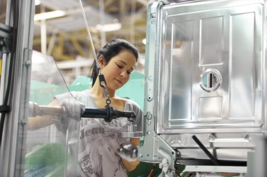 Bosch punta ad accelerare la crescita nelle regioni e nei settori